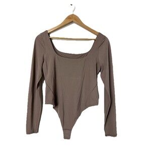 Lululemon Wundermost Square-Neck  Bodysuit Nulu Long Sleeve  Size L  Color TPTC